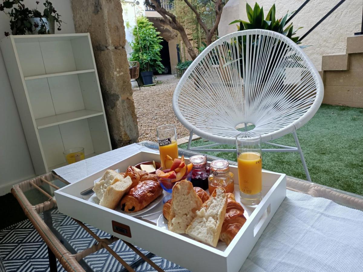 La Cachette Bed and Breakfast Aigues-Vives  Εξωτερικό φωτογραφία